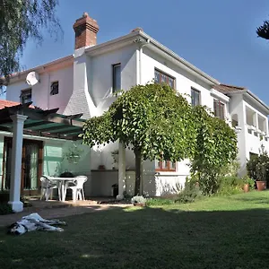 Applegarth And Self-catering Bed & Breakfast